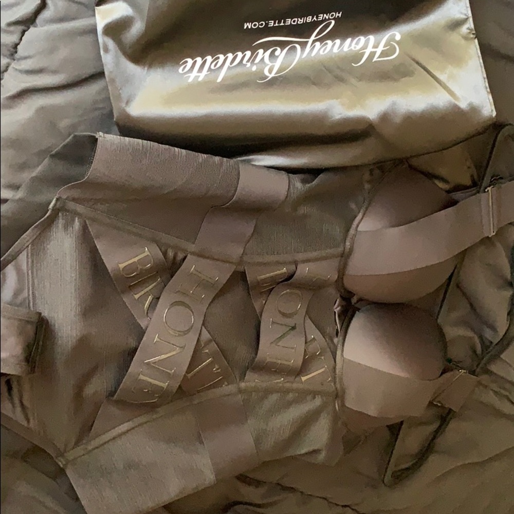 Alexis Body Suit Ho way Birdette 36D